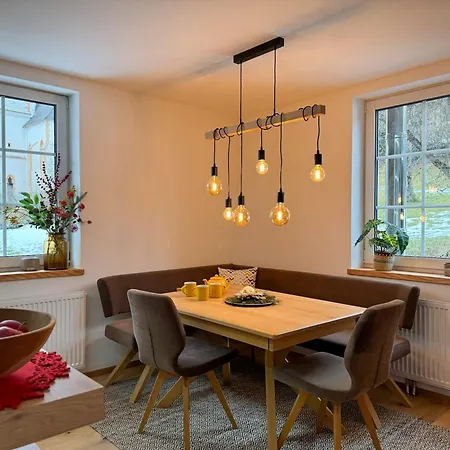 Neuwirthof - Rustikaler Charme דירה *